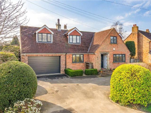 House for sale in Homestead Estate, Bradford