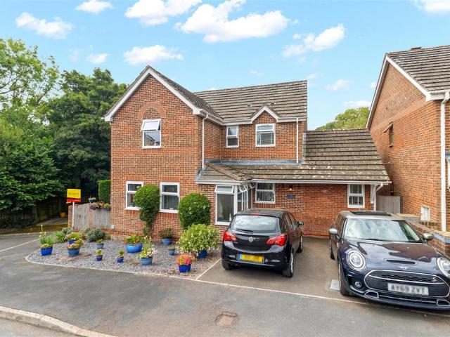 House for sale in Cross In Hand, East Sussex