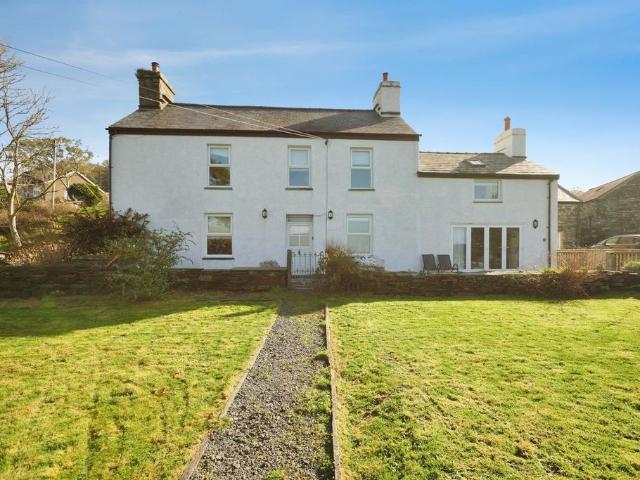 House for sale in Talsarnau, Wales