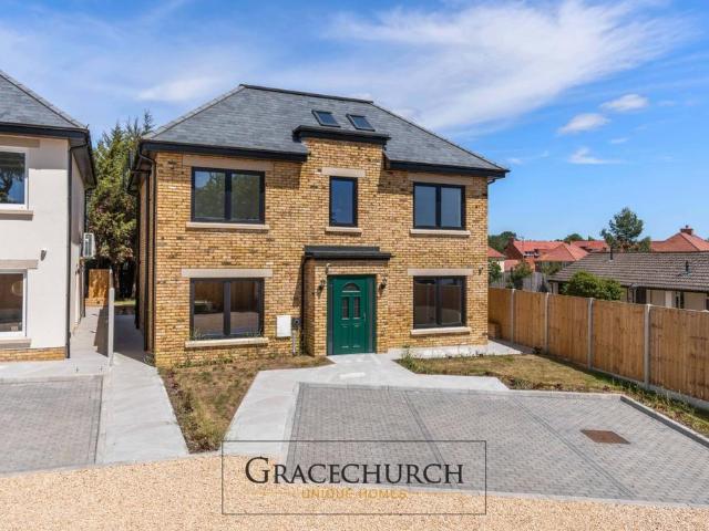 House for sale in Goffs Oak, Broxbourne