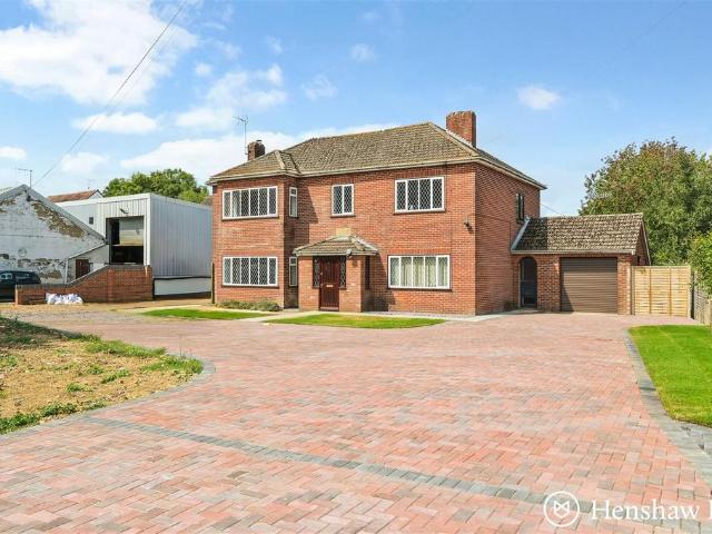 House for sale in Barton Stacey, Hampshire