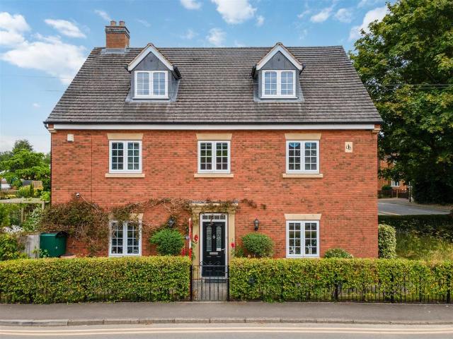 House for sale in Elmdon, West Midlands