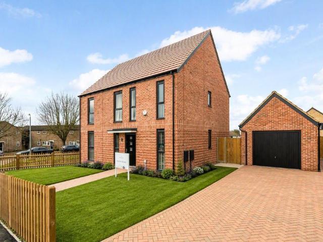 House for sale in Chipping Hill, Essex