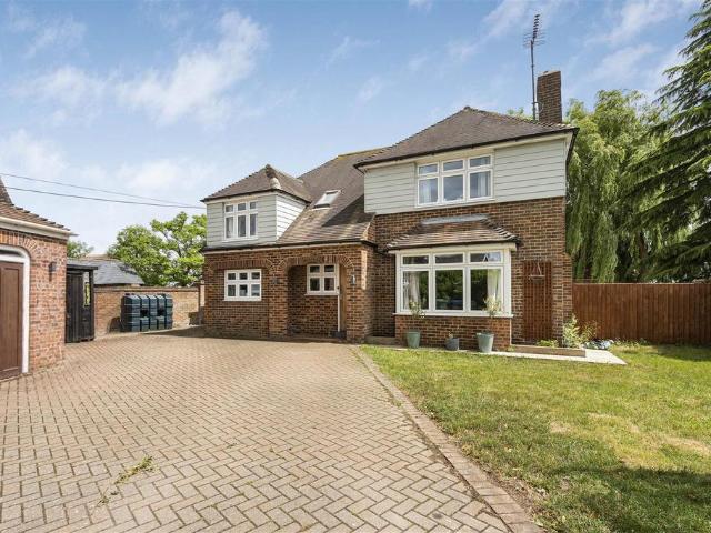 House for sale in Arrington, Cambridgeshire
