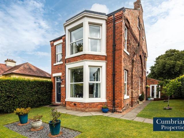 House for sale in Etterby