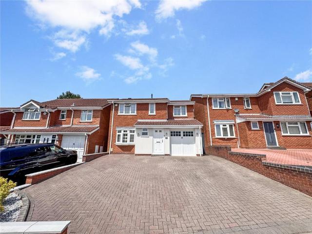 House for sale in Heath Hayes and Wimblebury, Chadsmoor
