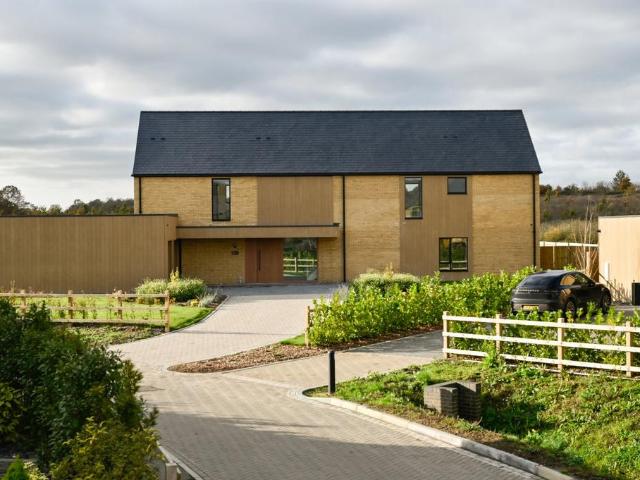 House for sale in Bridgefield, Kent