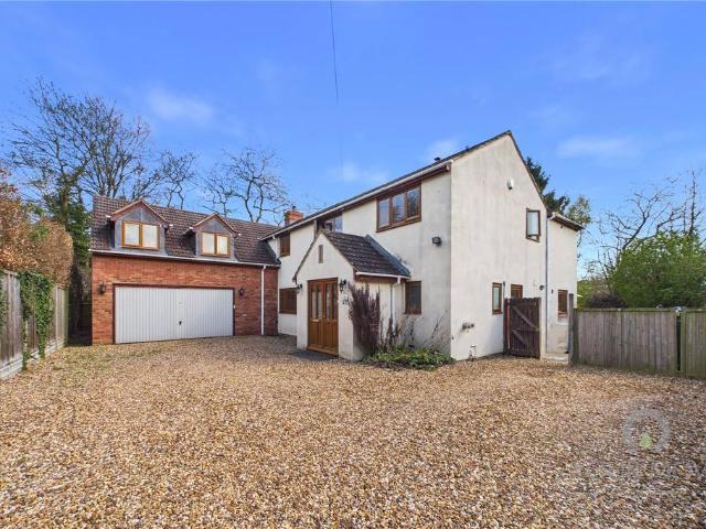 House for sale in Hollowell, Northamptonshire