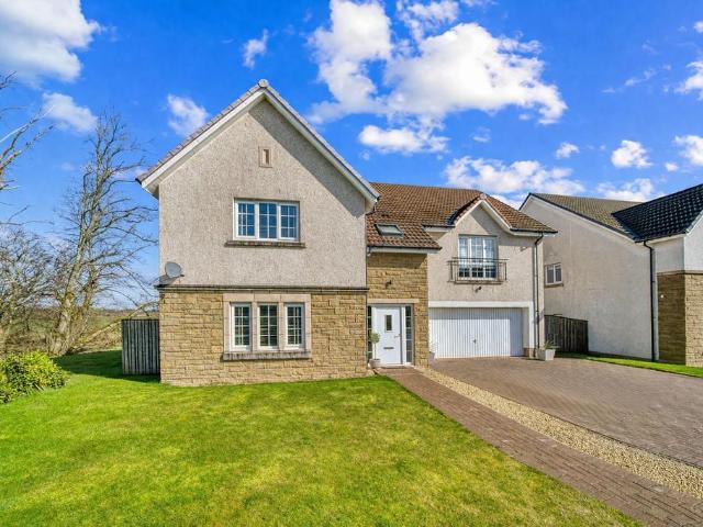House for sale in Nerston