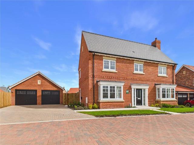 House for sale in Chelmondiston, Suffolk