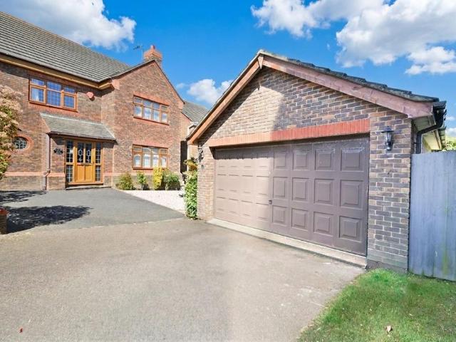 House for sale in Cross In Hand, East Sussex