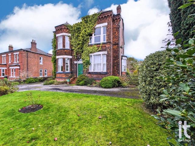 House for sale in Hazel Grove, Greater Manchester