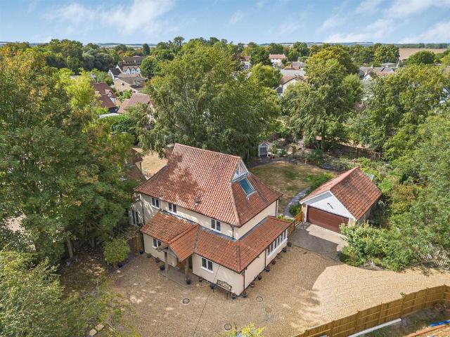 House for sale in Arrington, Cambridgeshire