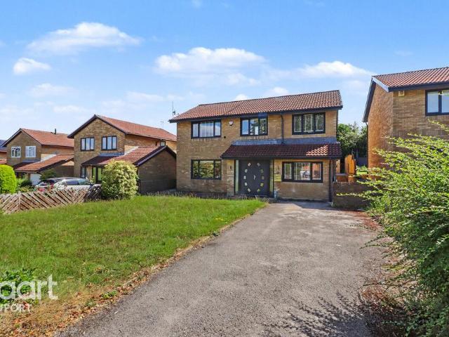 House for sale in Crumlin, Wales
