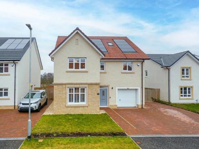 House for sale in Stepps, Scotland