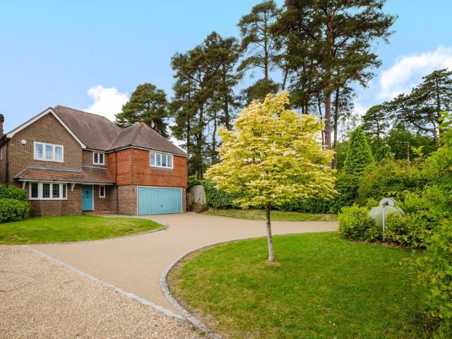 House for sale in Cross In Hand, East Sussex