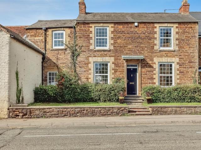 House for sale in Little Cransley, Broughton