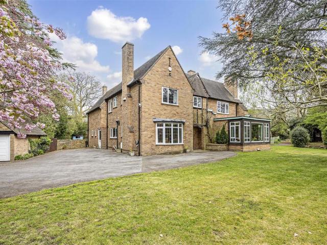 House for sale in Prestbury, Golden Valley