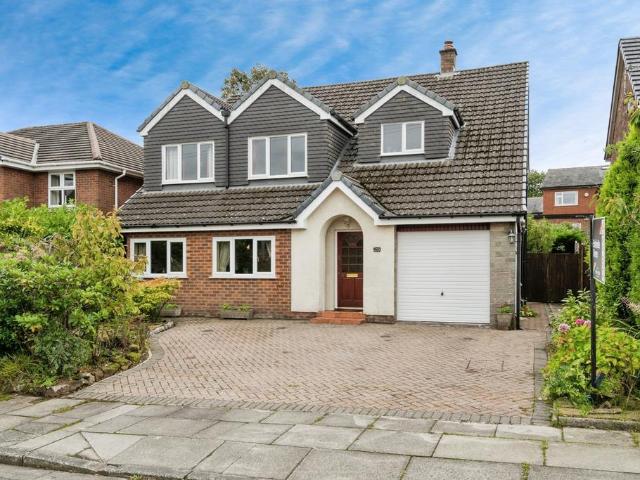 House for sale in Johnson Fold, Bolton