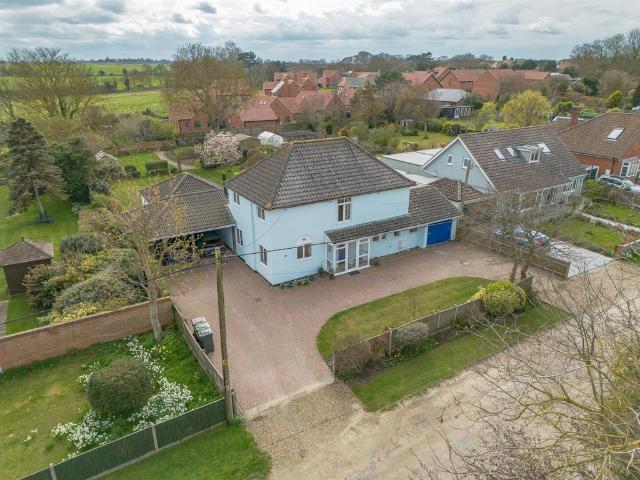 House for sale in Comers, Norfolk