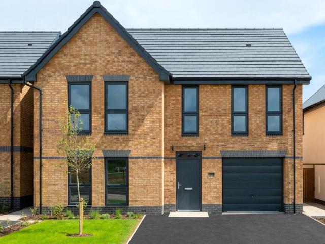 House for sale in Barton In Fabis, East Midlands