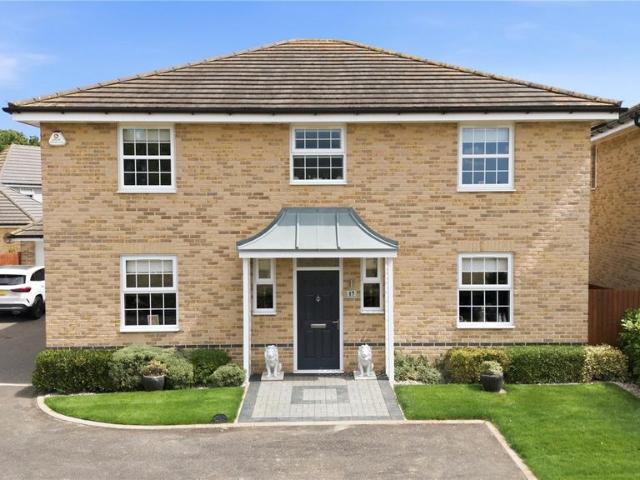 House for sale in Elmstead, Dale Hill
