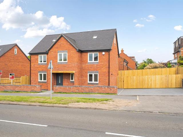 House for sale in Baswich, Staffordshire