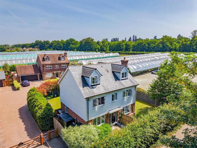 House for sale in Midway, Kent