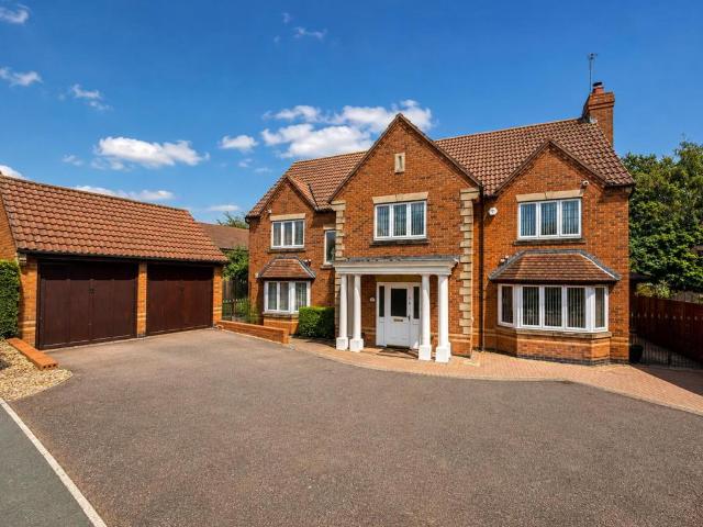 House for sale in Brixworth