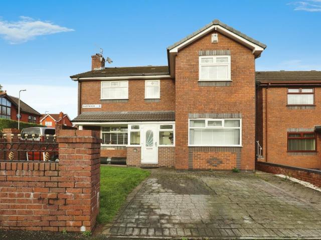 House for sale in Calderstones