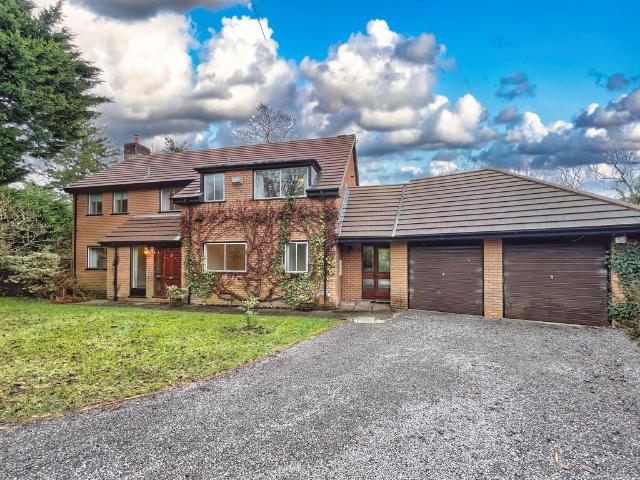 House for sale in Peterston-super-ely, Wales