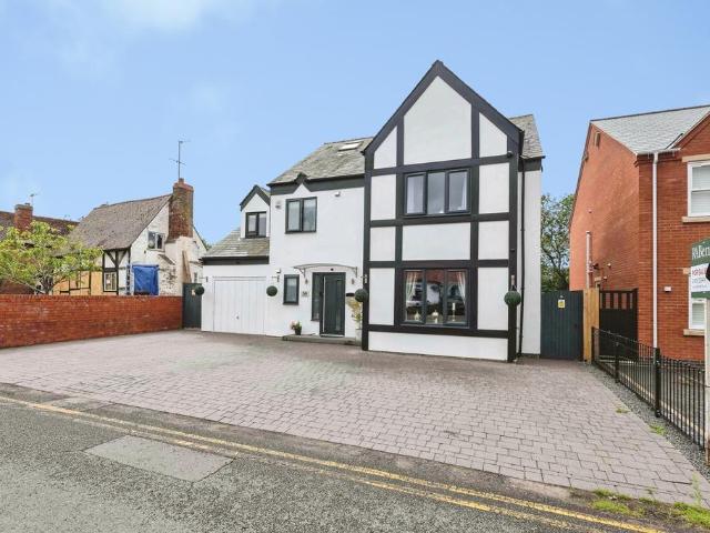 House for sale in Callow End, Malvern Hills
