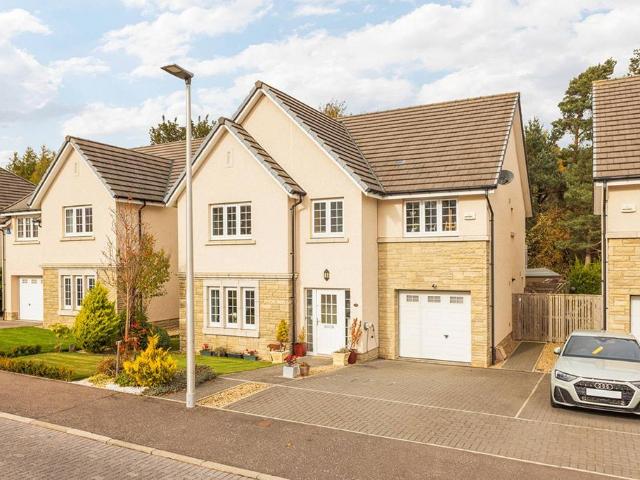 House for sale in Roslin, Scotland