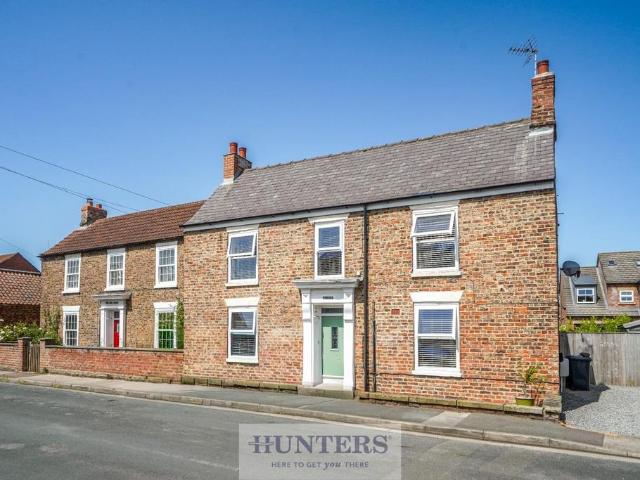 House for sale in Hemingbrough, North Yorkshire