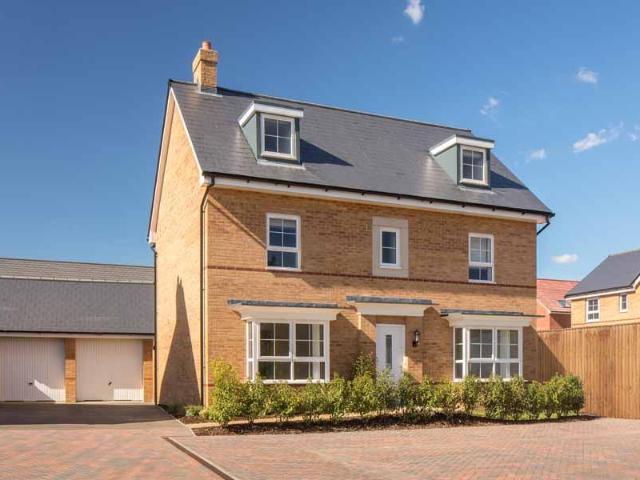 House for sale in Overstone, Moulton