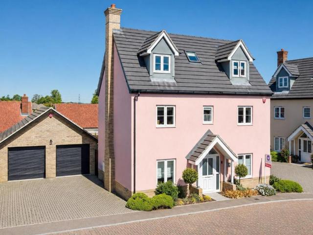 House for sale in Colliers End, Hertfordshire