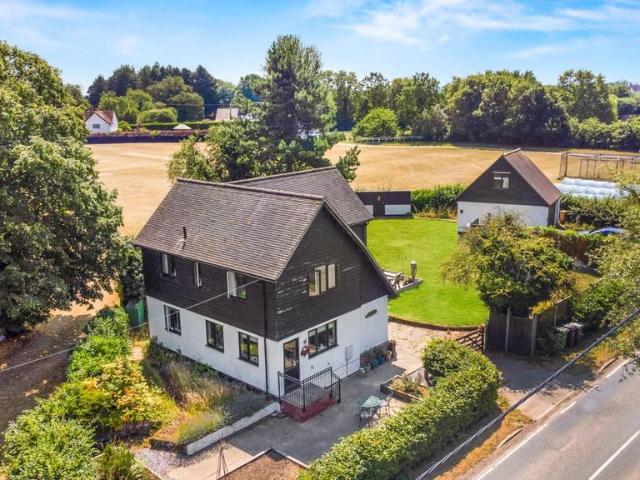 House for sale in Duton Hill, Essex