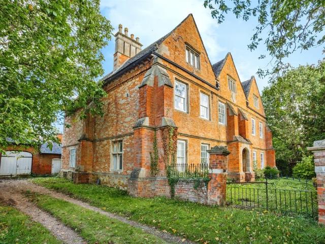 House for sale in Brentingby, Leicestershire