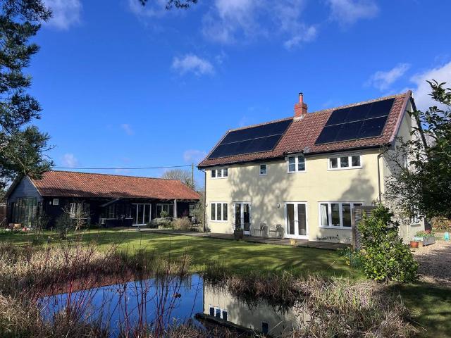 House for sale in Dennington, Eastbridge