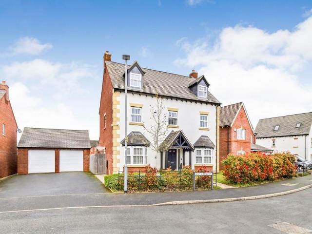 House for sale in North Claines, Wychavon