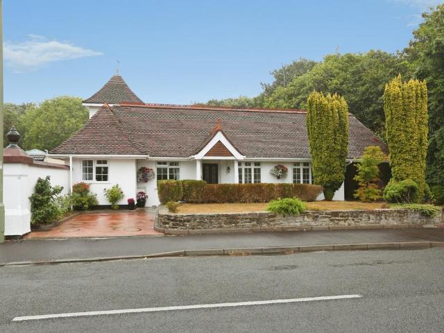 House for sale in Fareham, Hampshire