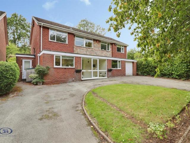 House for sale in Burgess Brook, Newcastle-under-Lyme