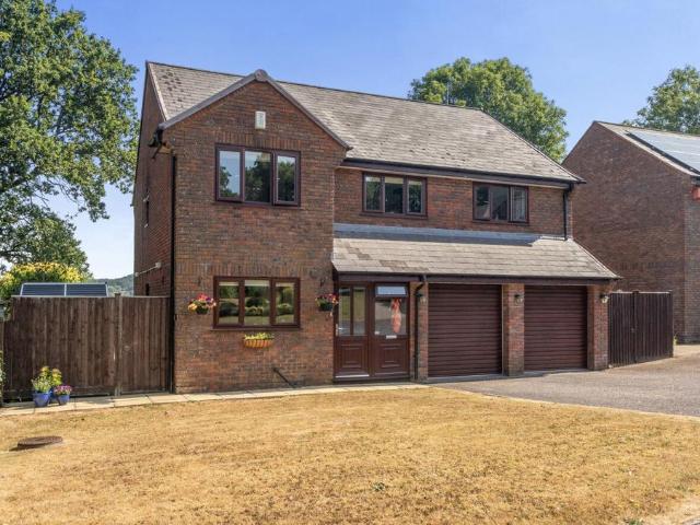 House for sale in Newton St Cyres, Devon
