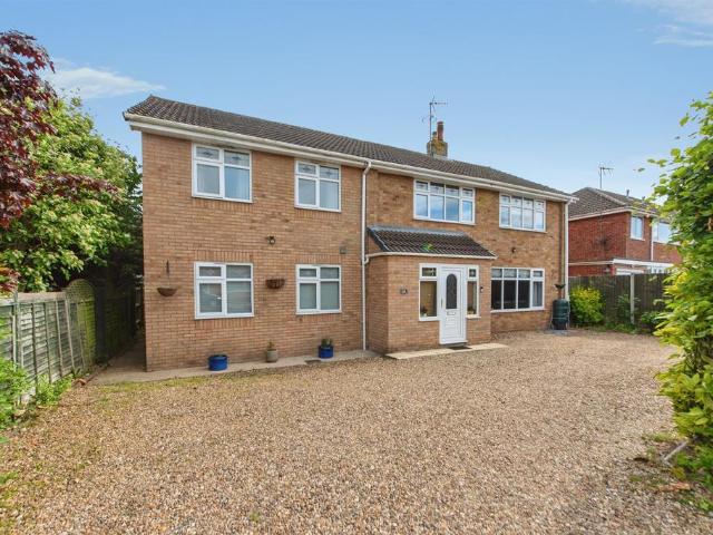 House for sale in Clay Lake, Gosberton Clough