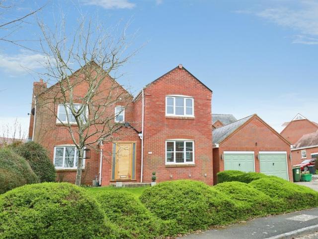 House for sale in Newbold on Stour, Alderminster