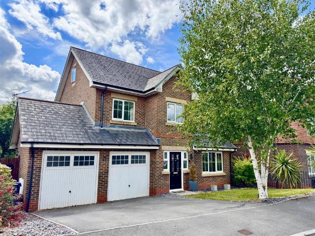 House for sale in Gorslas, Wales
