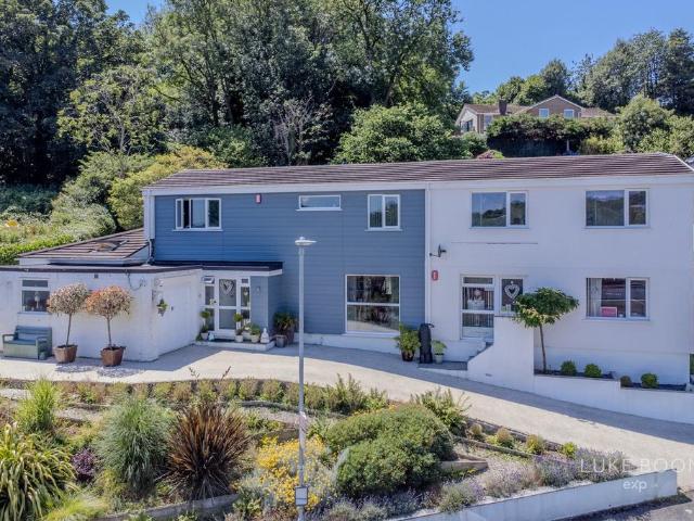 House for sale in Hartley, Mount Wise