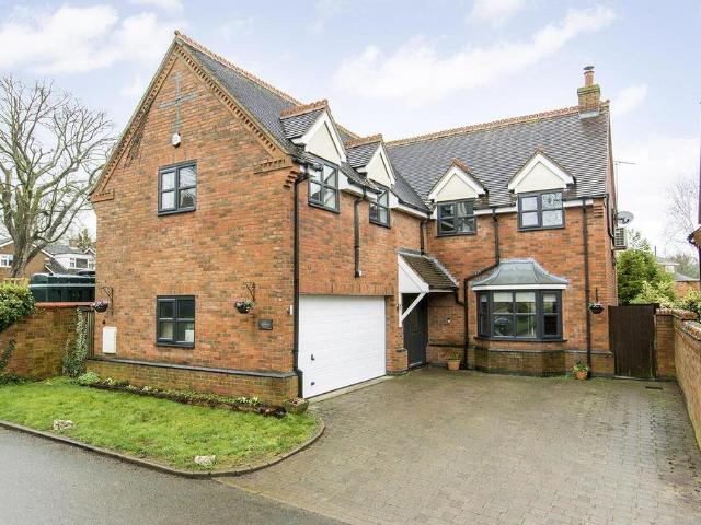 House for sale in Stanford On Avon, Leicestershire