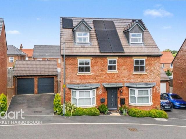 House for sale in Stanford On Avon, Leicestershire