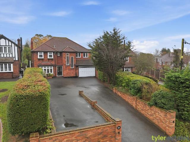 House for sale in Noak Hill, Essex
